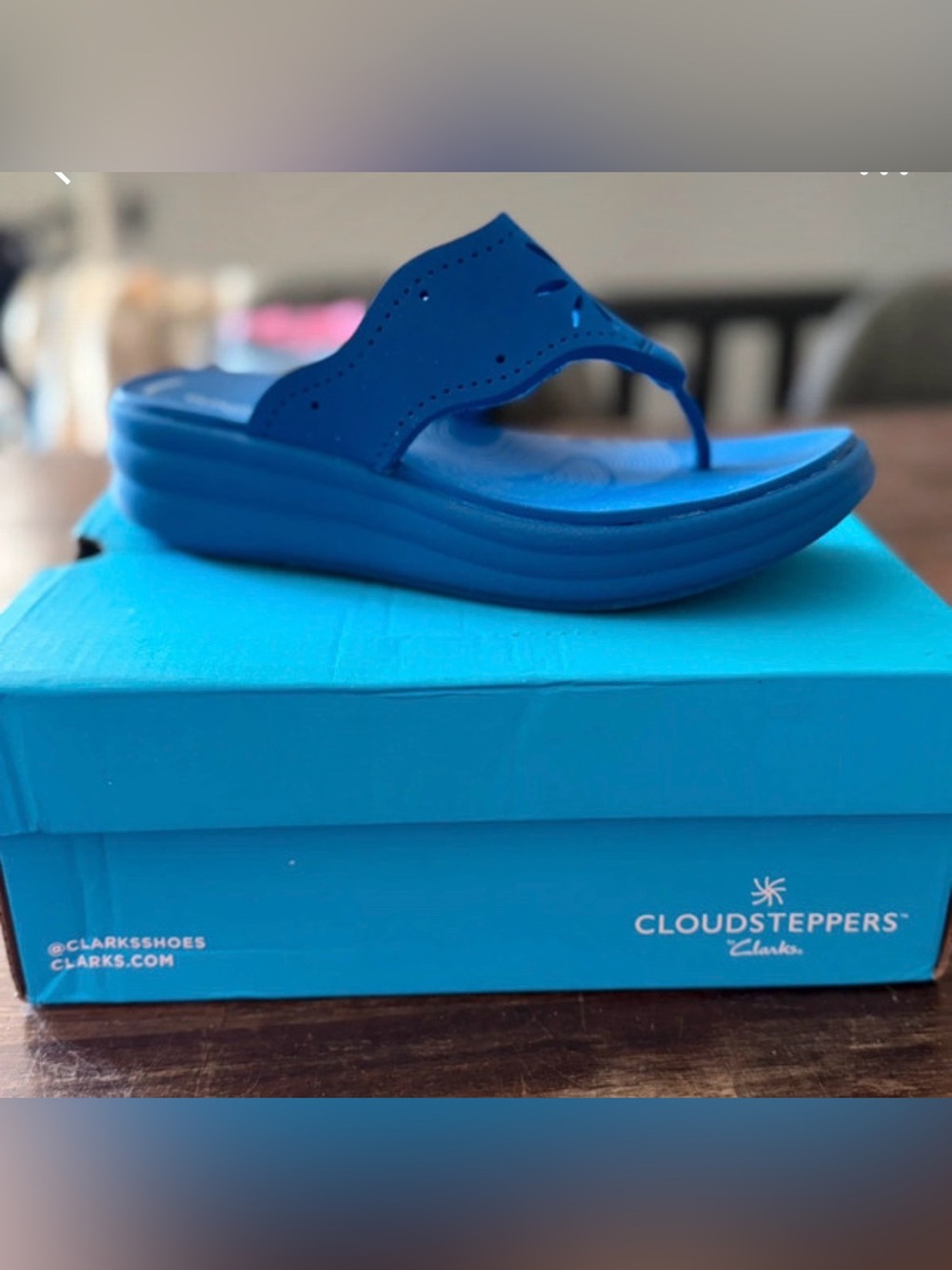 Clarks  Bright Blue Foam Thong Sandal
